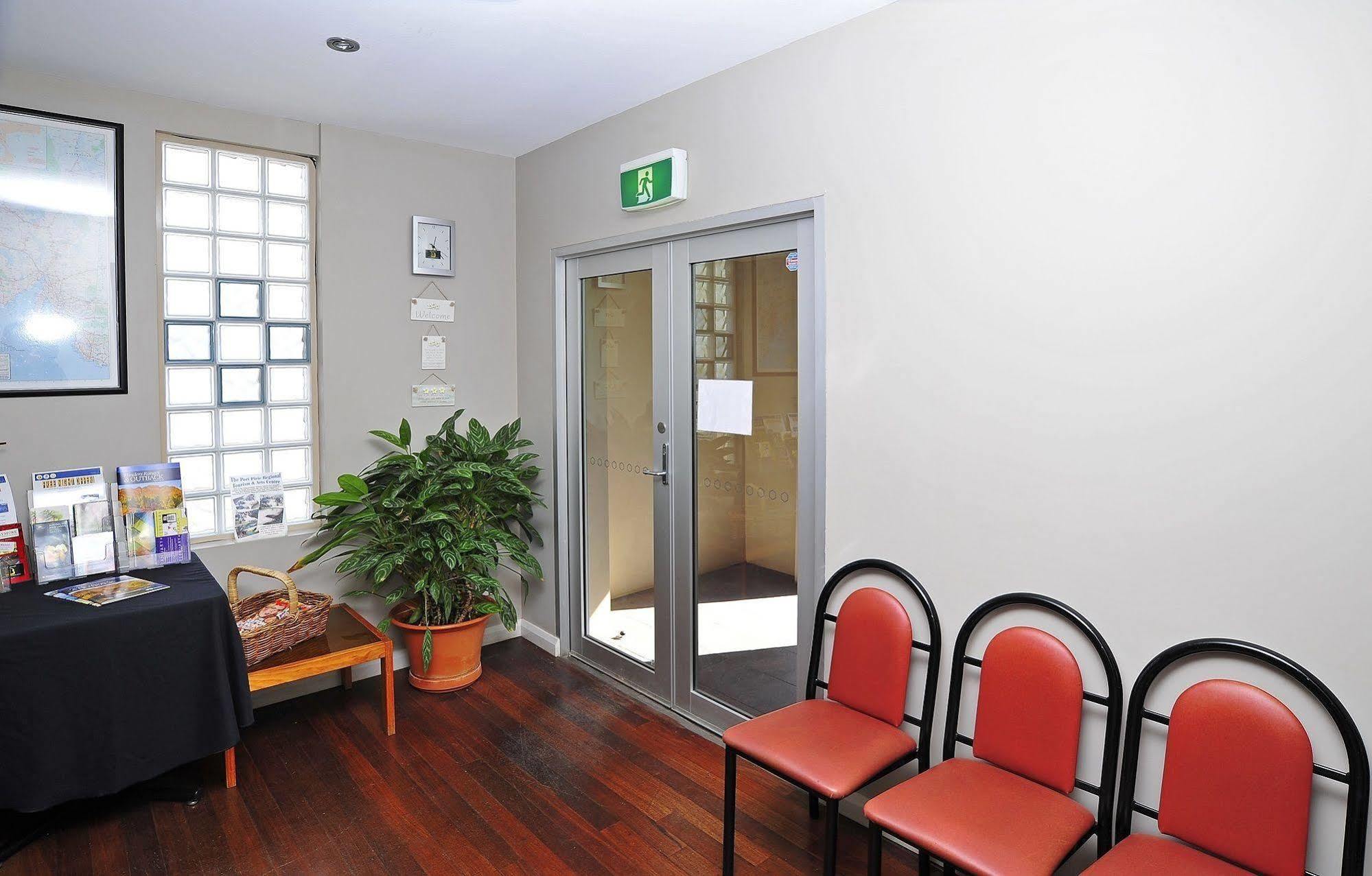 Travelway Motel Port Pirie Kültér fotó