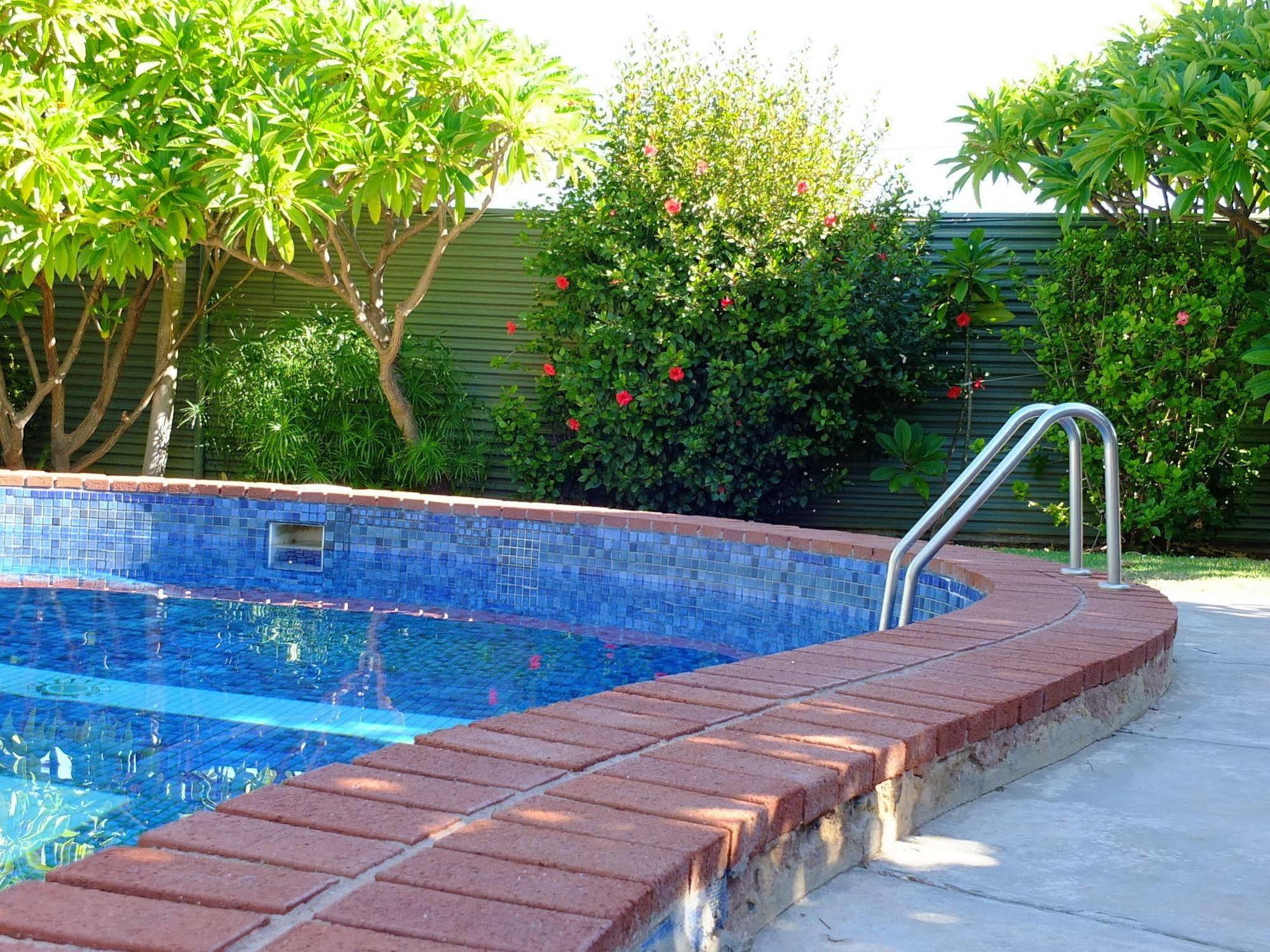 Travelway Motel Port Pirie Kültér fotó