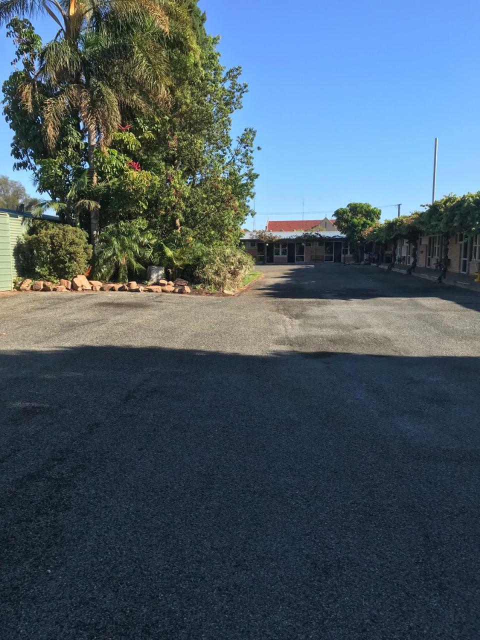 Travelway Motel Port Pirie Kültér fotó