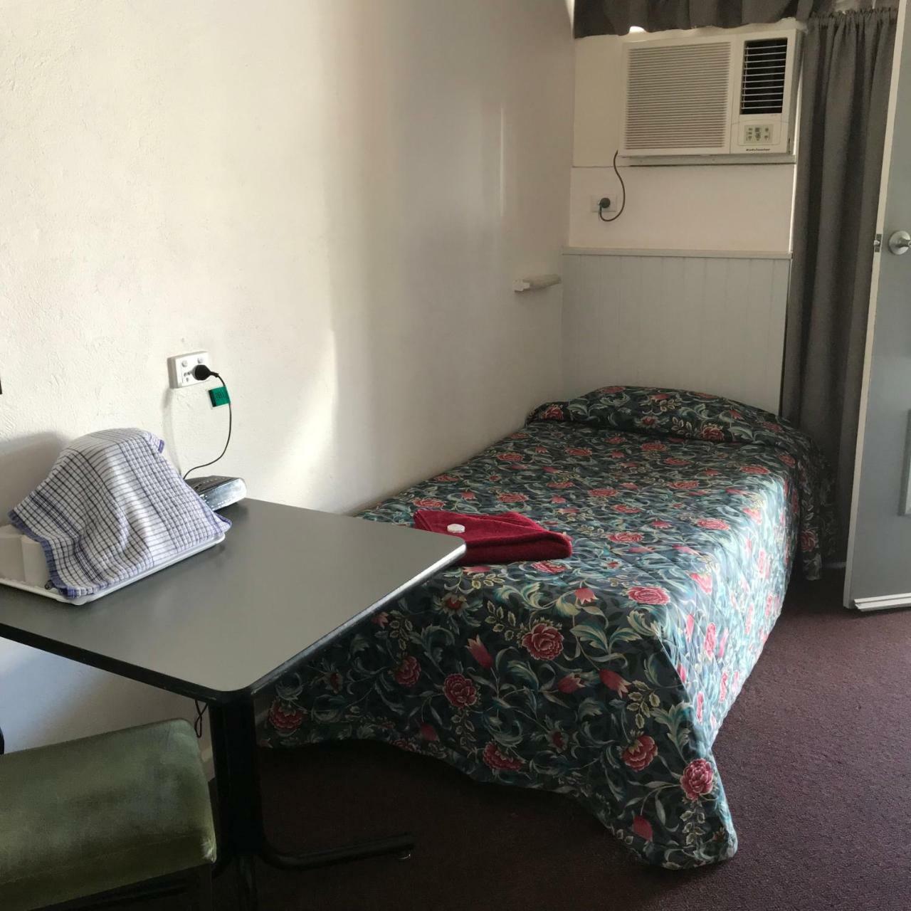 Travelway Motel Port Pirie Kültér fotó